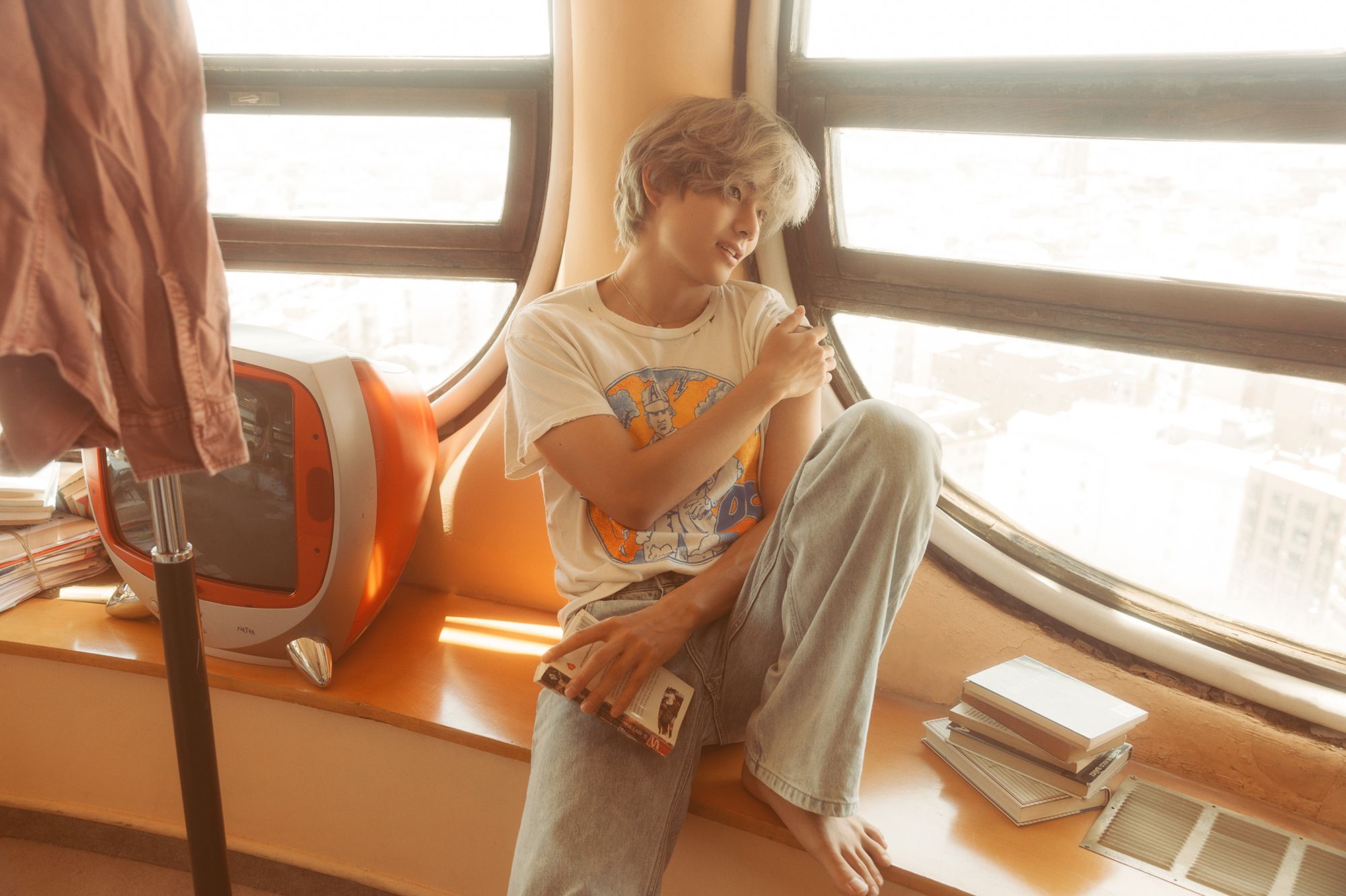 V's Solo Journey: 'Layover' Unveiled