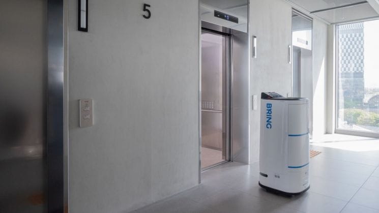 Kakao Mobility Launches 'BRING' Robot Delivery Service