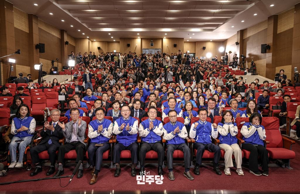 South Korea's Opposition Democratic Party Wins Landslide in General Elections