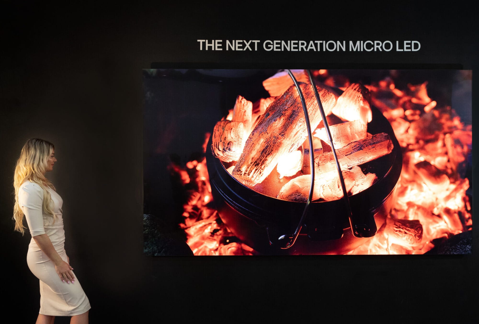 LG Unveils AI Digital Displays at InfoComm 2024