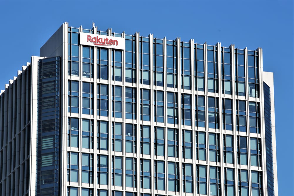 Rakuten's R-TOON: A New Era in Digital Comics Distribution post image