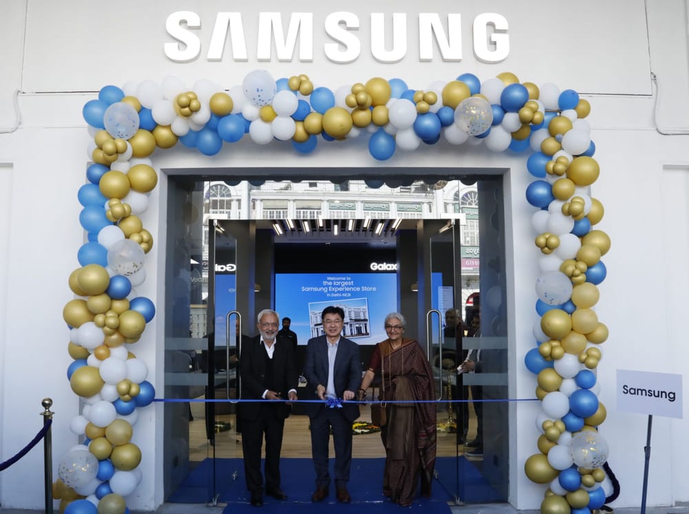 Samsung Opens Largest Premium Experience Store in Delhi. post image