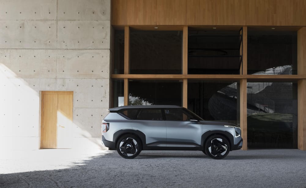 Kia Unveils Eco-Focused Concept EV5 in Shanghai post image