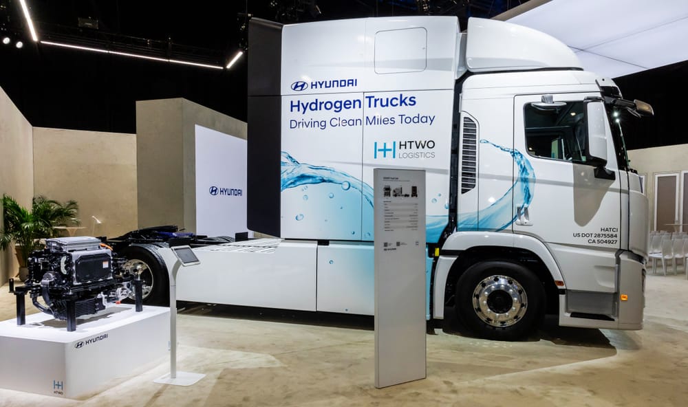 Hyundai Expands Hydrogen Vision, Launches U.S. Logistics post image