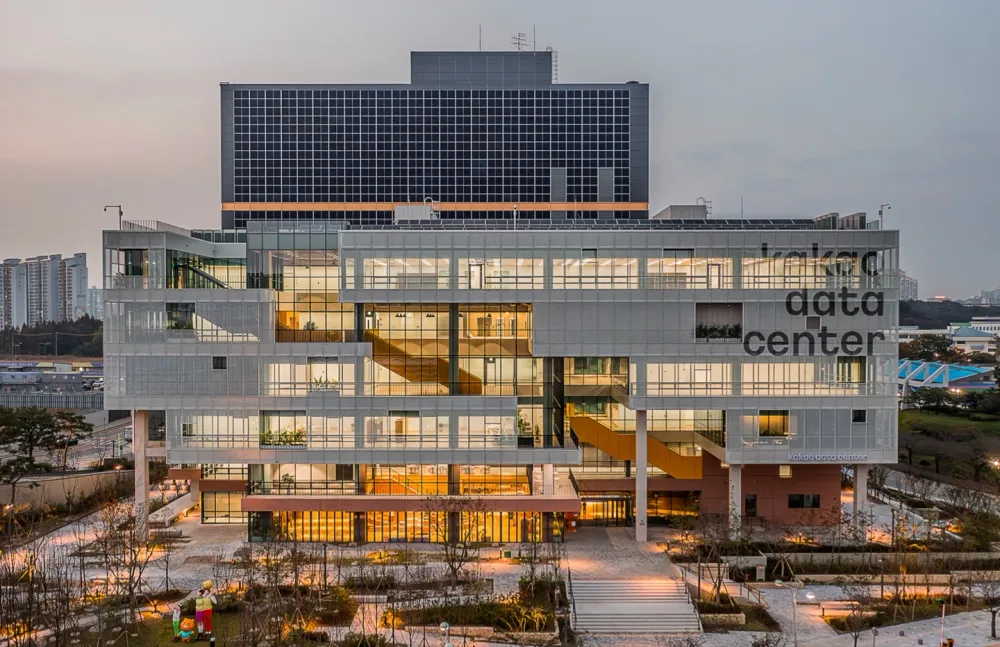 Study: Kakao Ansan Data Center to Generate KRW 2.1T post image